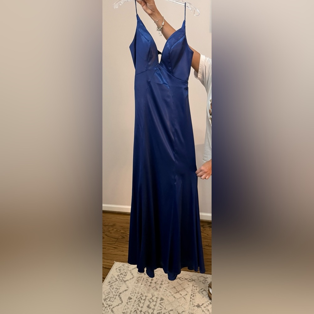 Elegant Blue Evening Gown